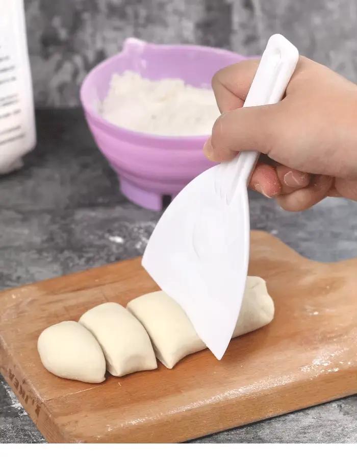 Couteau à Gâteau en Plastique, Grattoir, Poupée, Coupe-Pâte, Bricolage, Cuisson, Outils de Cuisine, 
