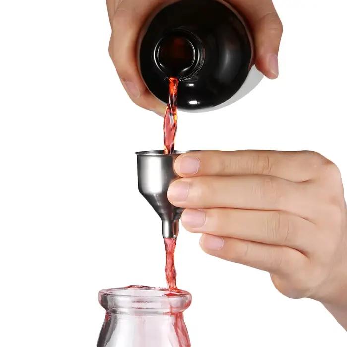 Mini entonnoir de bouteille de vin de bar en acier inoxydable, petit entonnoir à bouche pour le remp