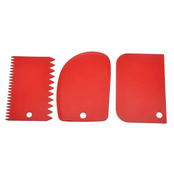 Grattoir à pâte en plastique