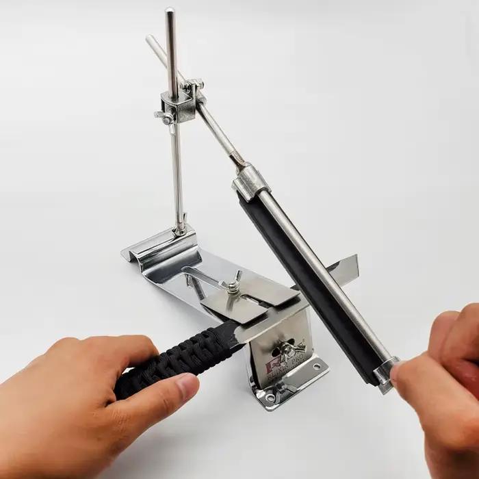 Affûteur de Couteaux en Acier Inoxydable RUFATE pour Cuisiniers Professionnels et Amateurs Occasions Spéciales Tranchants Durables Sécurité Supérieure