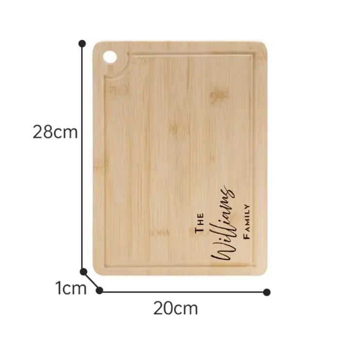 Planche à découper en bambou gravée avec nom personnalisé