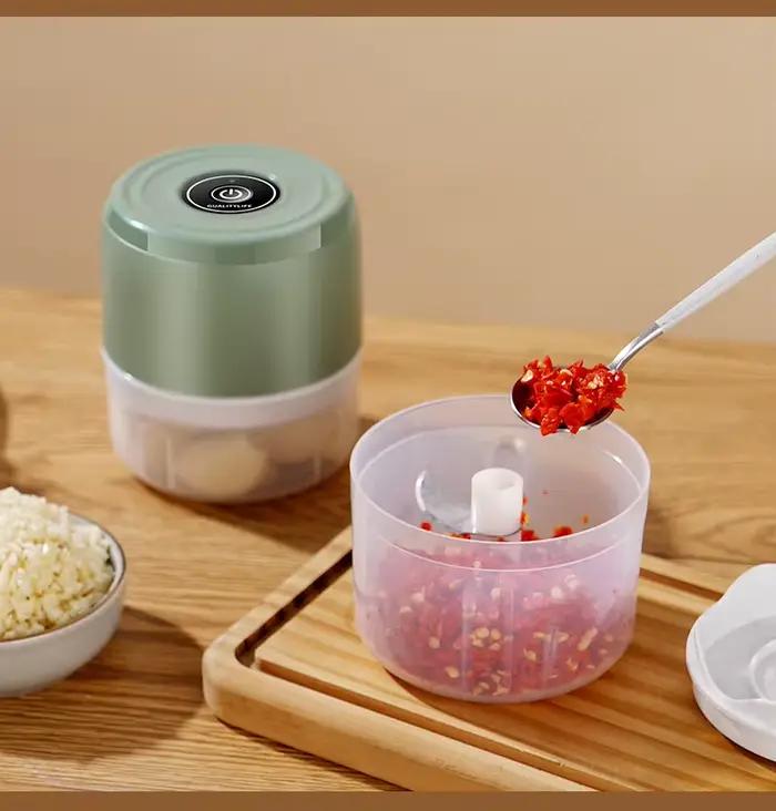 Mini hachoir à viande électrique