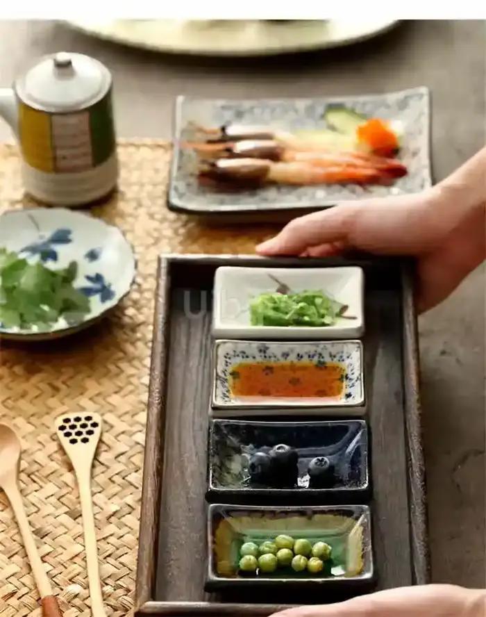 Petit plat à sauce carré en céramique