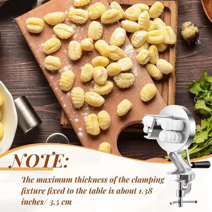 La machine à fabriquer des Cavatelli fabrique des pâtes Gnocchi authentiques pour une cuisine italienne faite maison