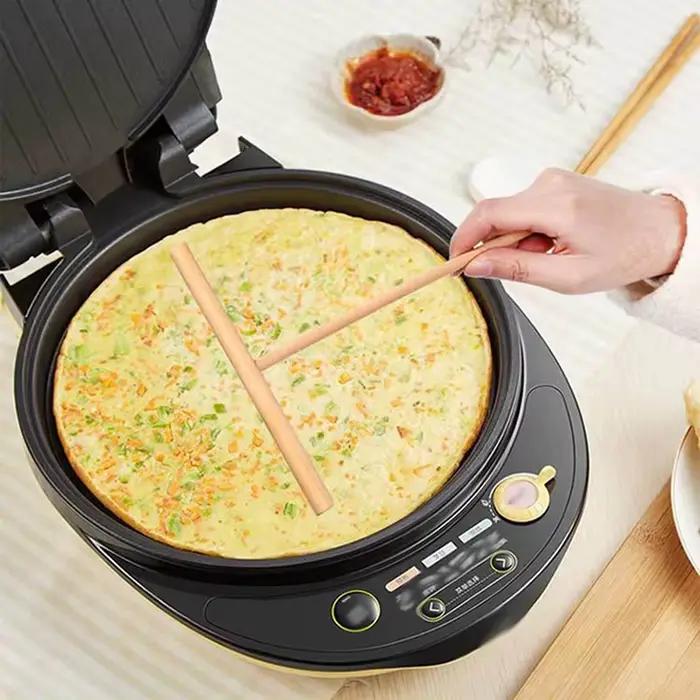 Crêpière en bois en forme de T