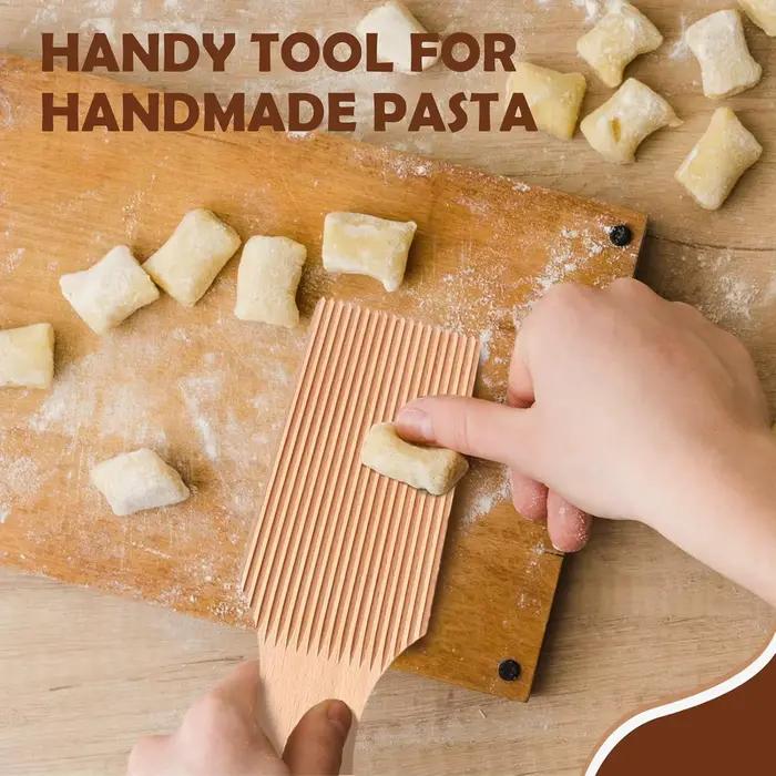 Palettes de poupée en bois Gnocchi, planche à pâtes Gnocchi, décapant avec anciers Garganelli, bois naturel pour pâtes et poupée