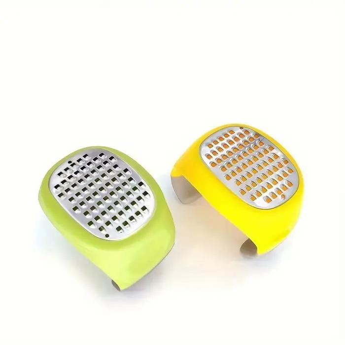 Râpe en acier inoxydable 1 pièce pour zester, râper et hacher sans effort le gingembre, l'ail, le fromage et les légumes – Durable et facile à nettoyer