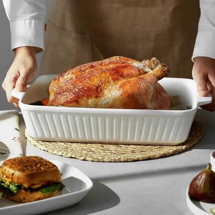 Plat de cuisson en céramique