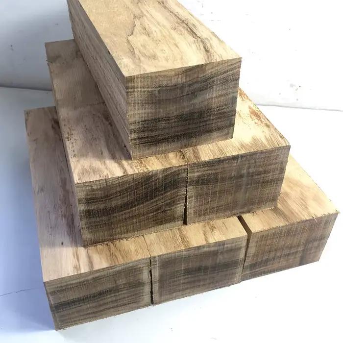 Poignée de couteau en bois zèbre