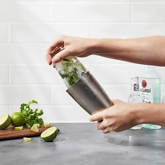 Shaker à cocktails, Shaker à Martini