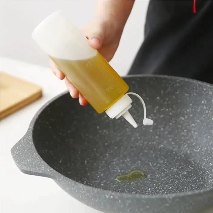 Bouteilles à presser pour condiments