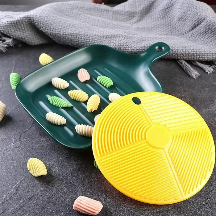 Nouveau moule en plastique pour la fabrication de pâtes spaghetti, macaroni, gnocchis et autres compléments alimentaires, outil de cuisine domestique DIY