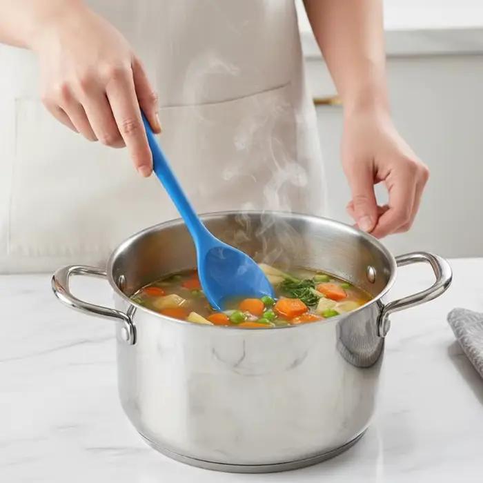 Louche en Silicone Polyvalente Idéale pour Cuisiner et Servir Soupes et Plats Occasions Spéciales Cuisine Professionnelle et Amateurs