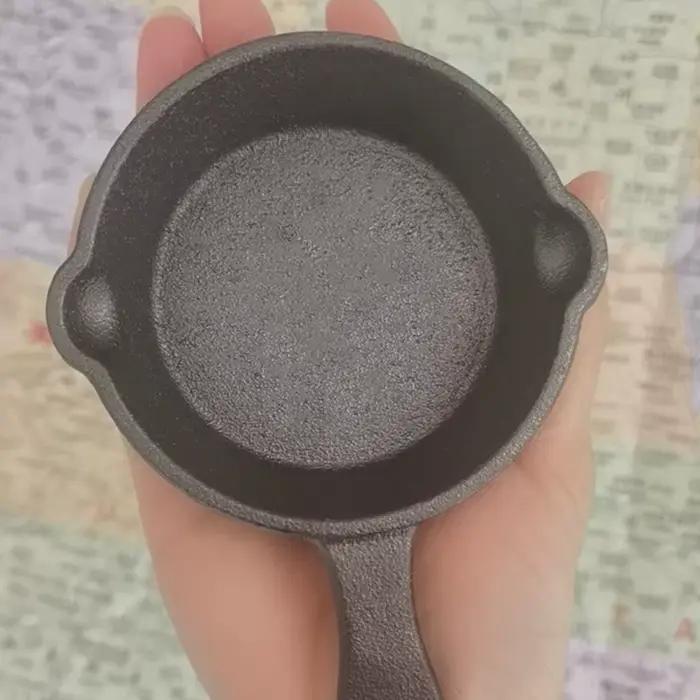 8.5 CM Maison Barbecue Casseroles Petite Poêle