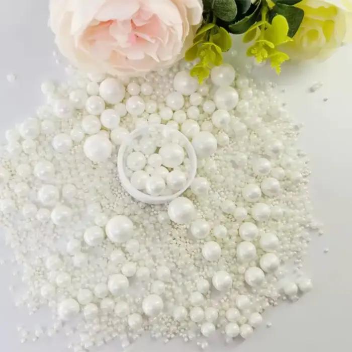 130g/4.58 Oz Perles de sucre décoratives mélangées de différentes tailles pour glaces, gâteaux, décorations de biscuits, mariages, fêtes et Noël