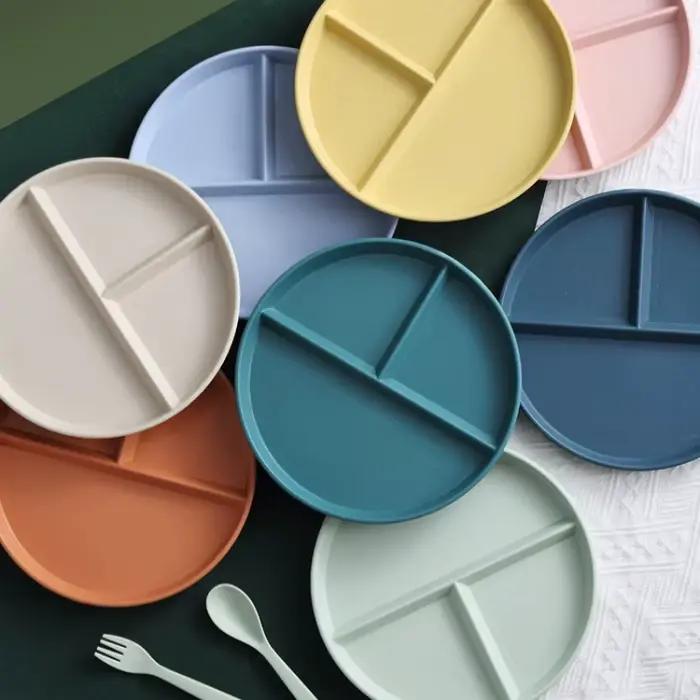 Assiette de petit-déjeuner divisée en 3 compartiments