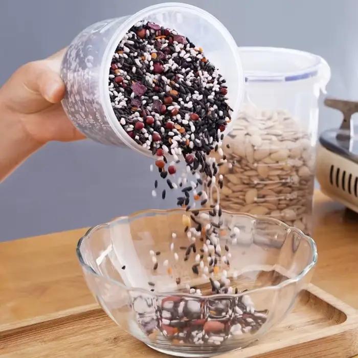 Réservoir scellé en plastique