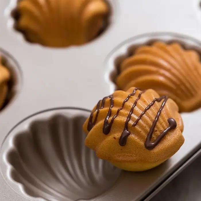 Moule à madeleine en acier au carbone