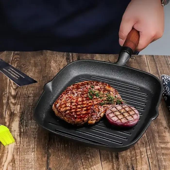 Poêle à steak en fonte épaissie