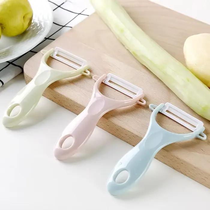 1 éplucheur en céramique, couteau à fruits, éplucheur de légumes avec lame en céramique, accessoires de cuisine, outils pour légumes, couleur aléatoire