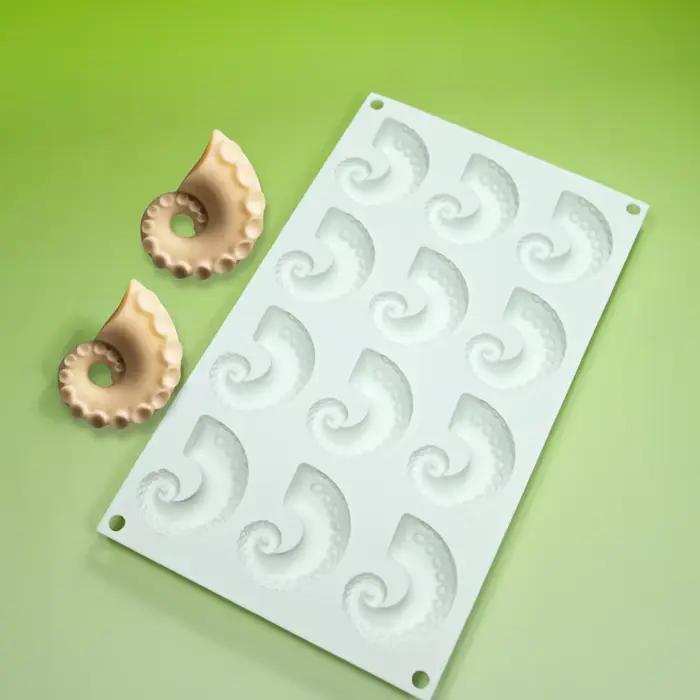 Moule à Gâteau en Forme de Queue de Calmar ou Tentacules de Poulpe, Outils de Cuisson en Silicone, pour Mousse, Dessert au Chocolat, Décoration Créative, DIY