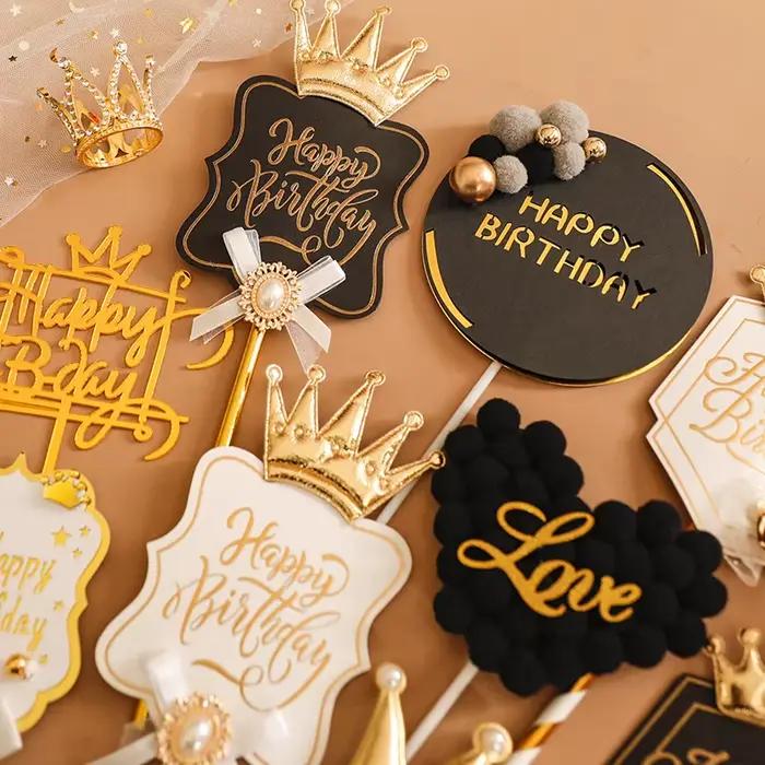 Décoration de gâteau Joyeux Anniversaire style Couronne Royale Noir et Blanc pour Fête