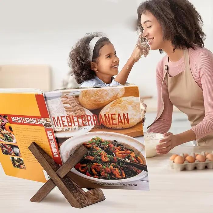 Support de recettes en bois pour restaurant