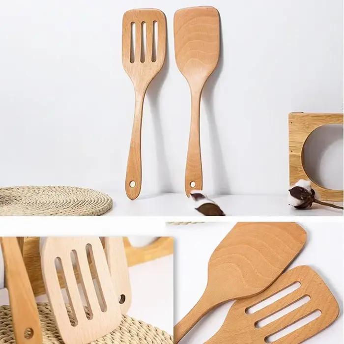 Spatule en bois antiarina