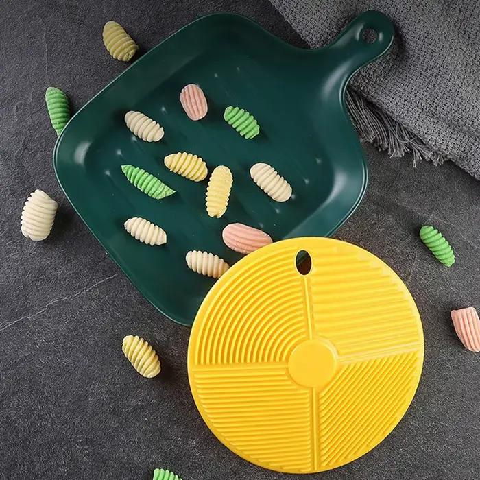 Nouveau moule en plastique pour la fabrication de pâtes spaghetti, macaroni, gnocchis et autres compléments alimentaires, outil de cuisine domestique DIY