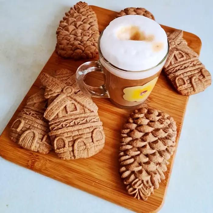 Moule à biscuits en bois artisanal pour création de gâteaux et biscuits décoratifs occasions spéciales et quotidienne