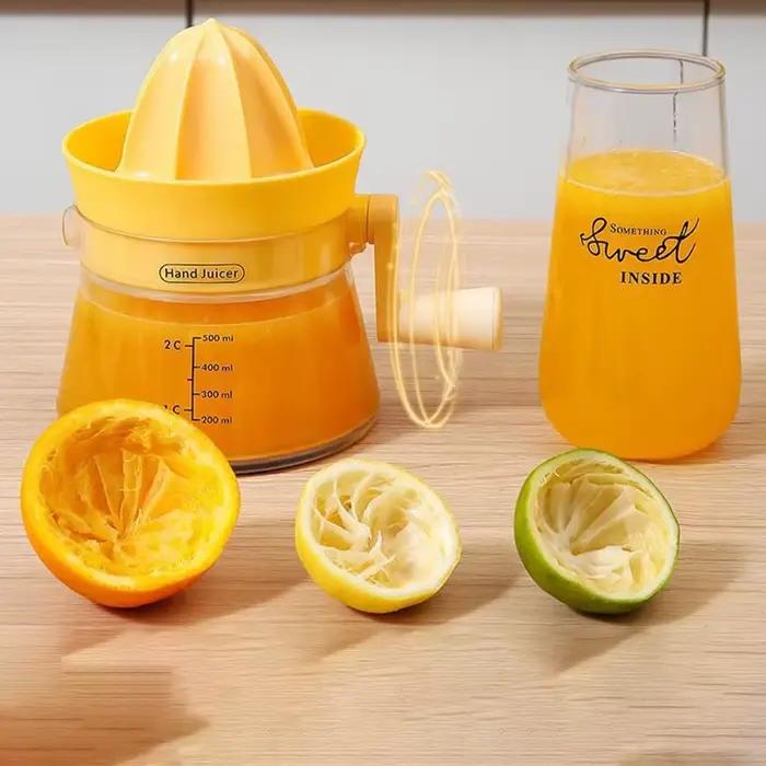 Presse-agrumes manuel multifonction horizontal à manivelle en plastique ABS et PP pour faire des jus sains et variés à la maison occasions familiales et amicales