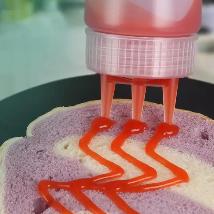 Bouteille à presser pour ketchup et moutarde
