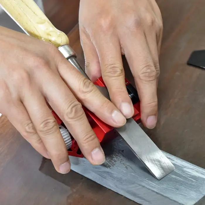 Affûteur de couteaux manuel