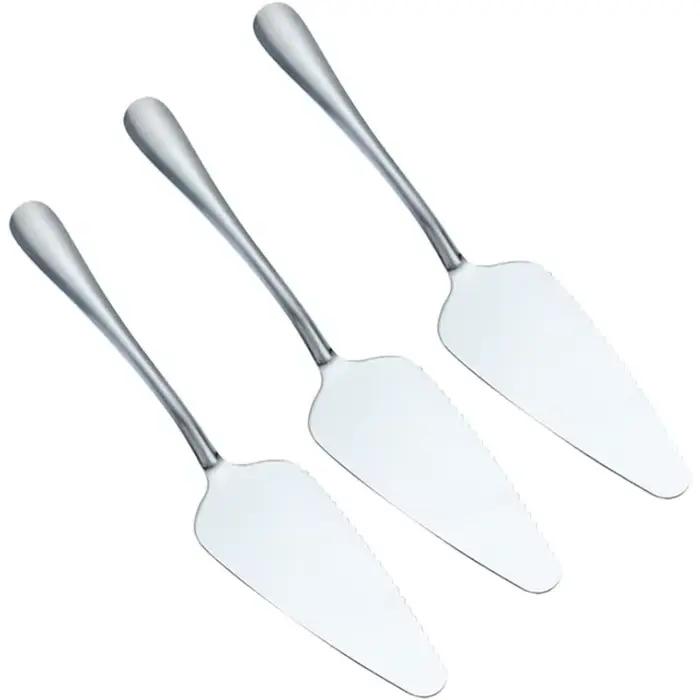 Outil de coupe-pizza à tarte dentelée en acier inoxydable pour servir et présenter des parts de pizza de manière professionnelle et élégante pour les occasions familiales et amicales