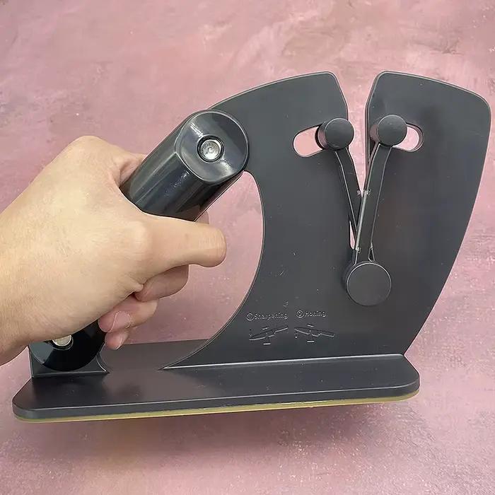 Aiguiseur de couteaux réglable en angle RM022