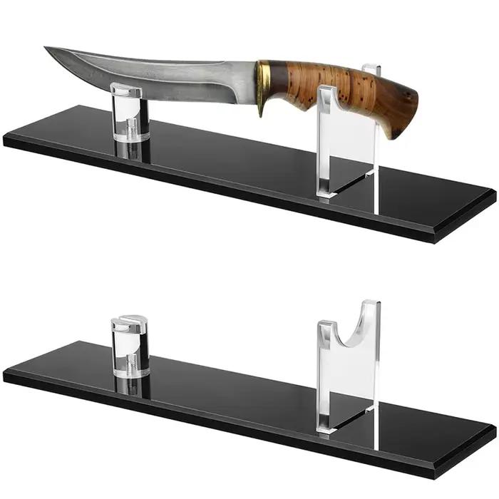 Présentoir de couteaux en acrylique rouge pour collection de couteaux et objets de décoration à offrir pour chasseurs et amoureux de la décoration intérieure