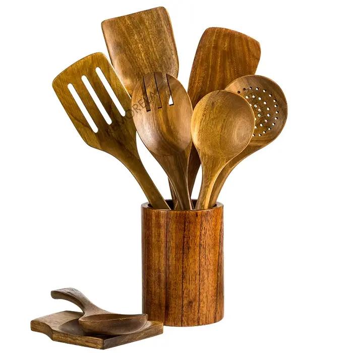 Cuillères en bois pour la cuisine