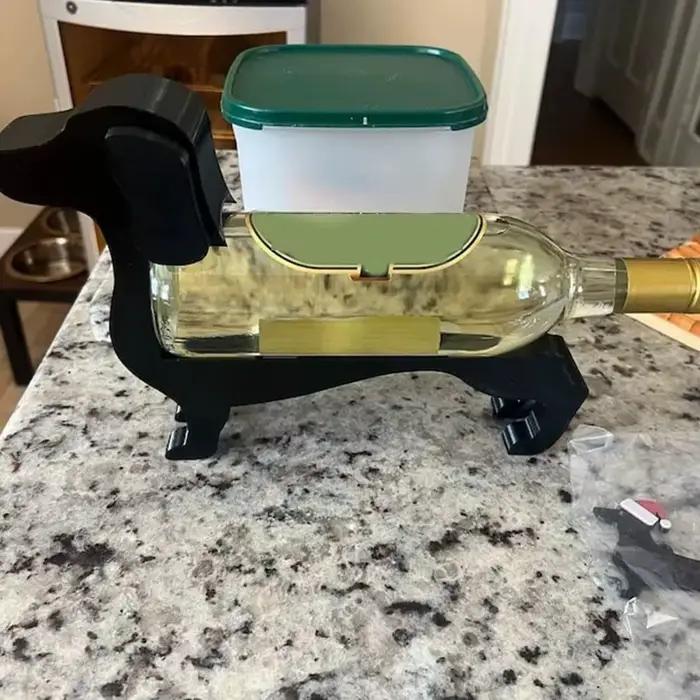 Adorable porte-bouteille de vin teckel – Pièce décorative parfaite pour les amateurs de vin