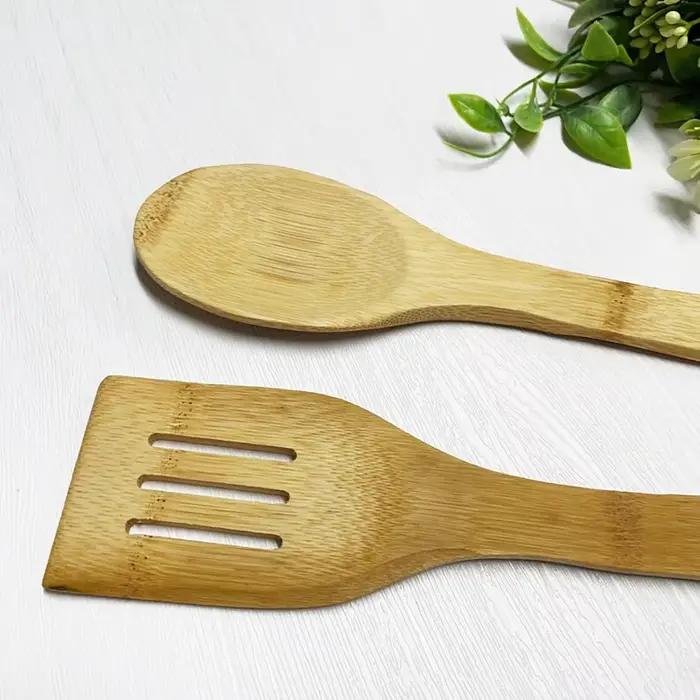 Cuillère et spatule en bois personnalisés