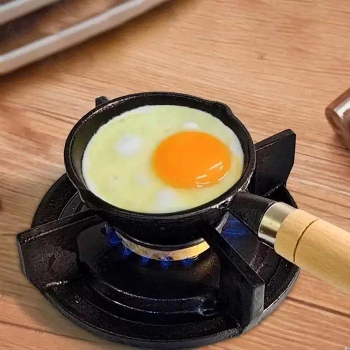 Mini Poêle à Omelette Portable Antiadhésive Compatible Gaz et Induction Robuste en Fonte de Fer Idéale pour Voyage et Cuisine Maison Occasions Spéciales