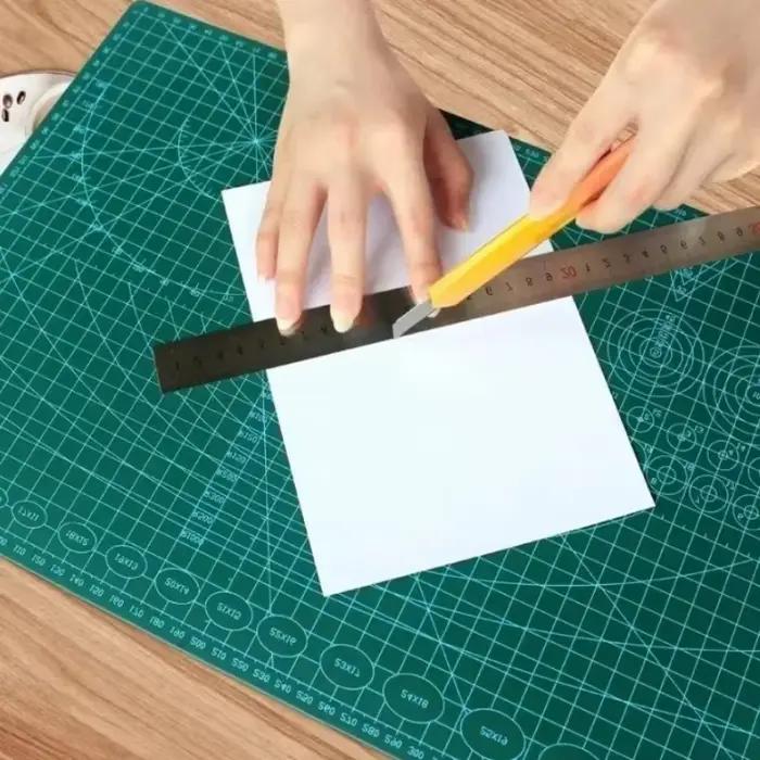 Tapis de découpe A3 A4 A5 durable avec lignes quadrillées, marques d'angle et gabarits pour la modélisation, le scrapbooking et la découpe de papier artisanal