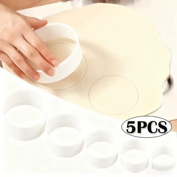 Lot de 5 emporte-pièces ronds multi-tailles en plastique pour pâtisserie