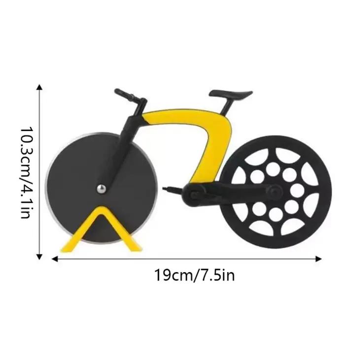 Coupe-pizza créatif en forme de vélo