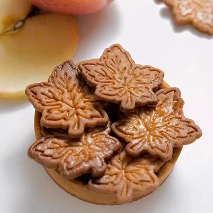 Feuille d'érable emporte-pièces 3D automne feuille forme PLA plastique moule de cuisson Fondant pâtisserie gâteau décor outils bricolage cuisson Biscuit moule