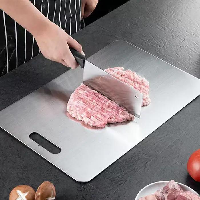 Planche à découper épaisse en acier inoxydable, antibactérienne et résistante à la moisissure, planche à découper domestique, planche à pétrir la pâte de cuisine 2026