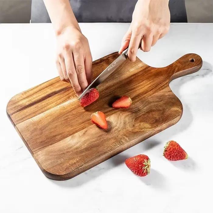 Planche à découper en bois d'acacia rectangle pour la cuisine et les occasions spéciales élégante et écologique à offrir