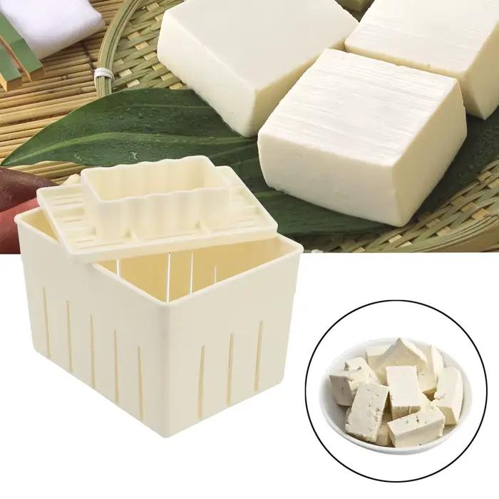 Moule à tofu en plastique fait maison