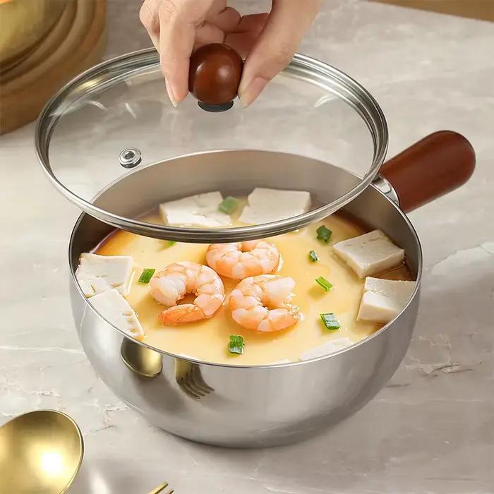 ● Casserole à lait en acier inoxydable avec poignée en bois, casserole compacte, adaptée pour faire frire des œufs et réchauffer le lait