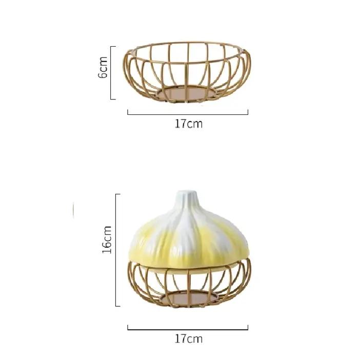 Panier de rangement d'ail, couvercle en céramique, panier de rangement en fer forgé, oeuf, oignon, gingembre, panier de rangement d'ail, décoration de cuisine à domicile
