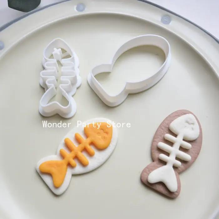 Moule à biscuits en forme d'arête de poisson, emporte-pièce de dessin animé en forme d'arête de poisson, moule DIY pour pâtisserie, gâteaux, biscuits, décorations de desserts et bonbons pour fêtes